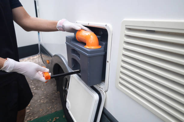 Best Portable restroom trailer rental  in Sioux Center, IA